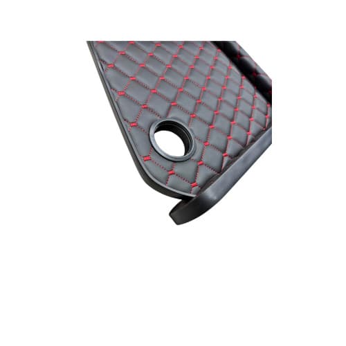 Masa de bord cu 2 suporti pentru pahare ,piele ecologica culoare Negru cusatura Rosie  compatibila Iveco 2001-2006 2