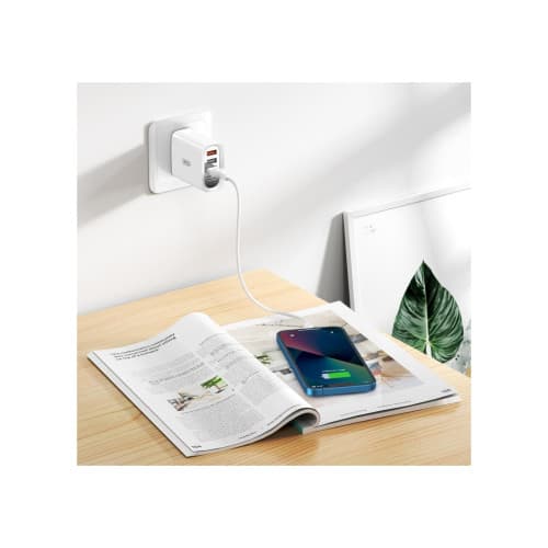 Incarcator retea 4 USB : 1USB Quick charge QC3.0 + 3USB 2.4A cu cablu  Type-C  Cod:XO-L100C 3