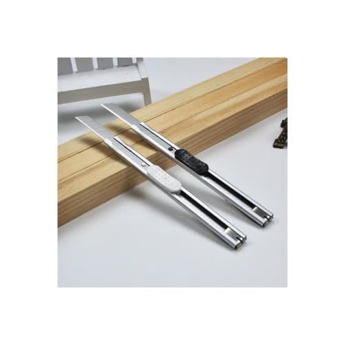 Cutit cutter metalic pentru taiat folie auto si geamuri 13 cm Cod: MR-77 2