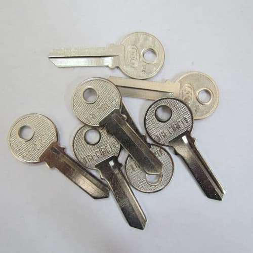 Cheie casa universala, metalica, Cod: F-054 2