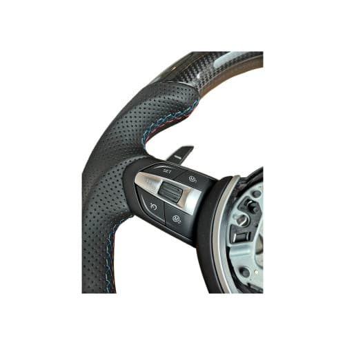 Volan sport piele si carbon compatibil cu modelele BMW Seria 1 F20,F21 Seria 2 F22,F23,F45,F87 Seria 3 F30,F31,F34 Seria 4 F32,F33,F36,F82,F83 X5 - F15 X3 - F25 Cod: OCH-10 3