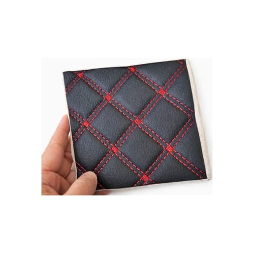 Material imitatie piele matlasata tapiterie romb negru cusatura rosie auto si casa Cod: Y01NR